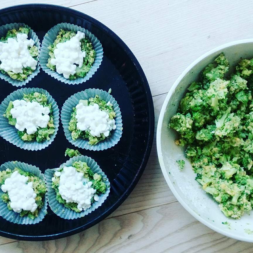 sunde æggemuffins med hytteost